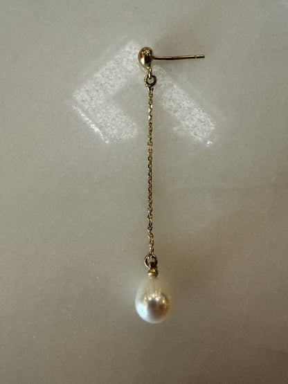 Chain Pearl Earrings