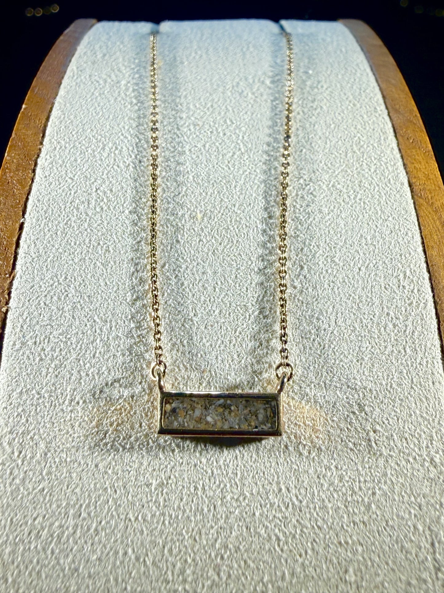 Delicate Golden Sand Necklace - Dune