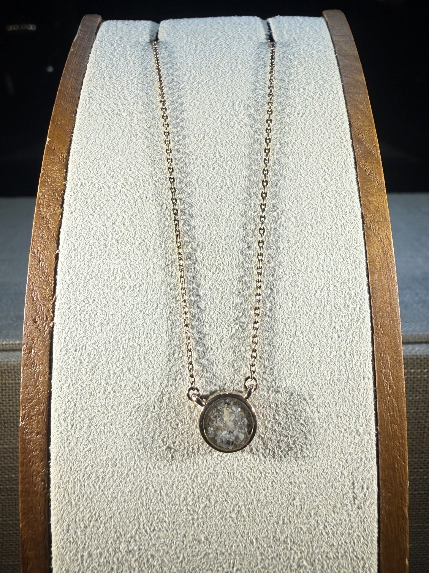 Delicate Golden Sand Necklace - Dune