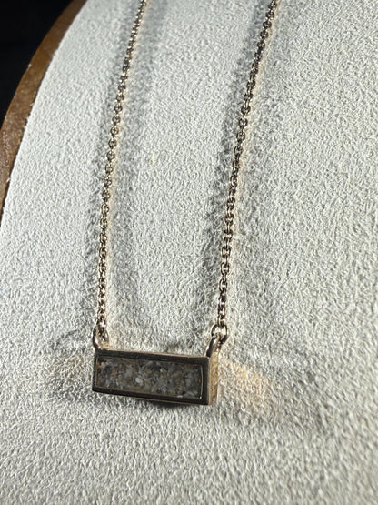 Delicate Golden Sand Necklace - Dune