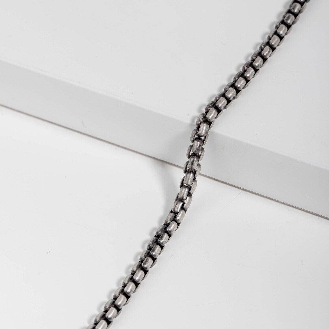 Colby Davis Chain: Oxidized Small Box - 18”